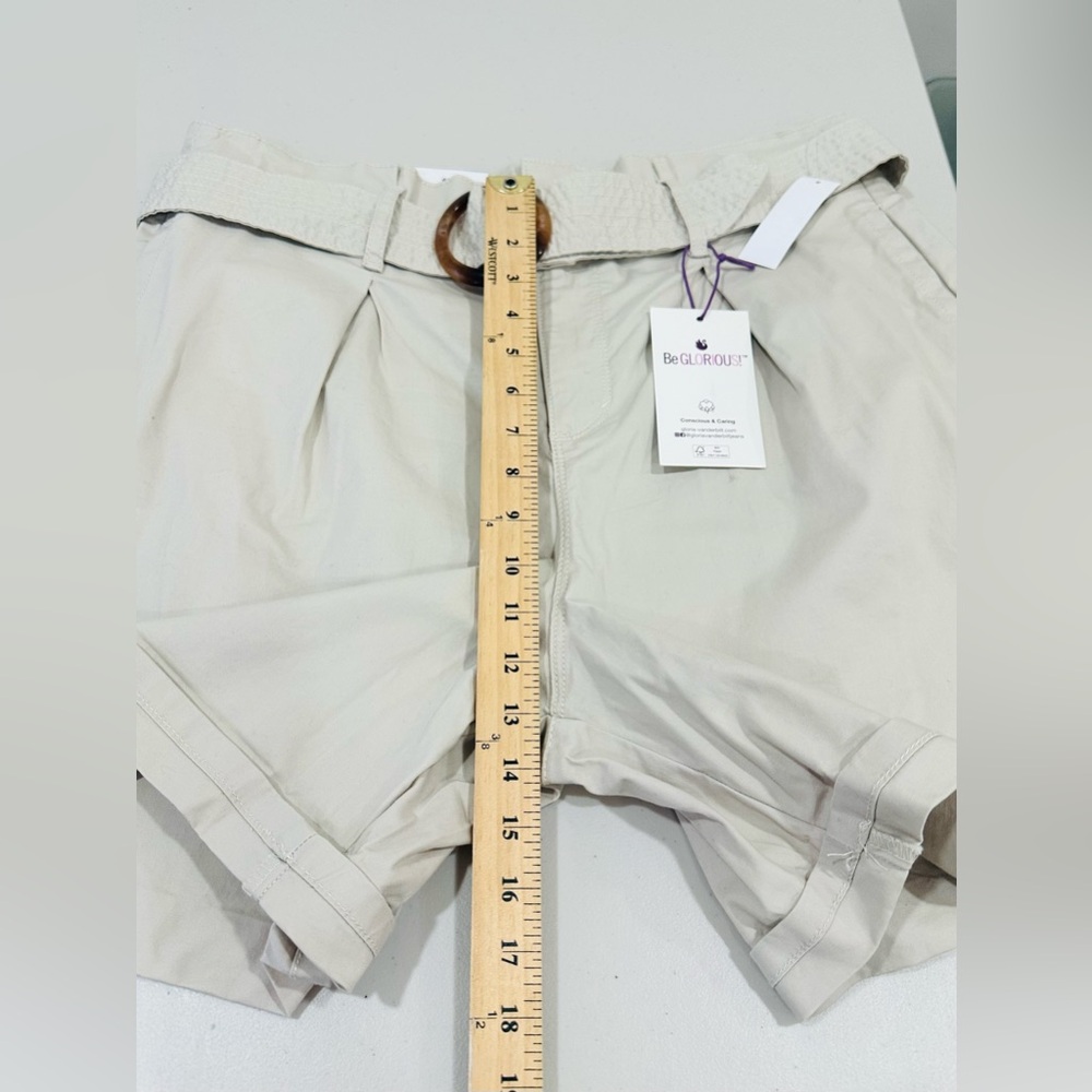 NWT Womens Gloria‎ Vanderbilt Vacation Shorts Sz 16 Belted Cuffed Stretch Chino - Picture 4 of 8